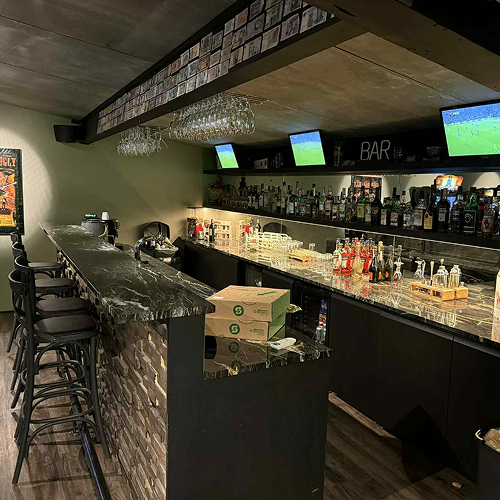 1F38BF26-2F52-4D6B-86AF-EE4BDED2819B 1